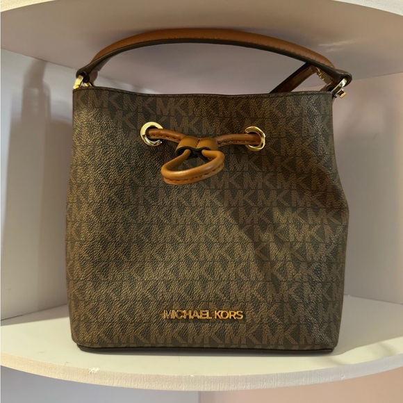 Michael Kors Tan and Brown Monogram Shoulder Bag/ Crossbody - Picture 2 of 5